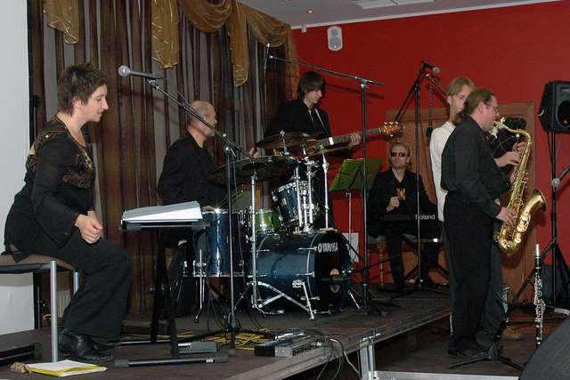 the band at opening session